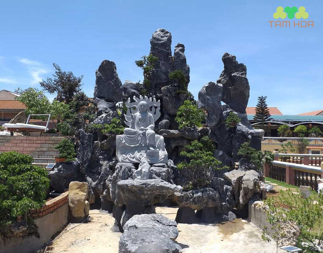 Hòn non bộ đơn giản mang ý nghĩa tâm linh