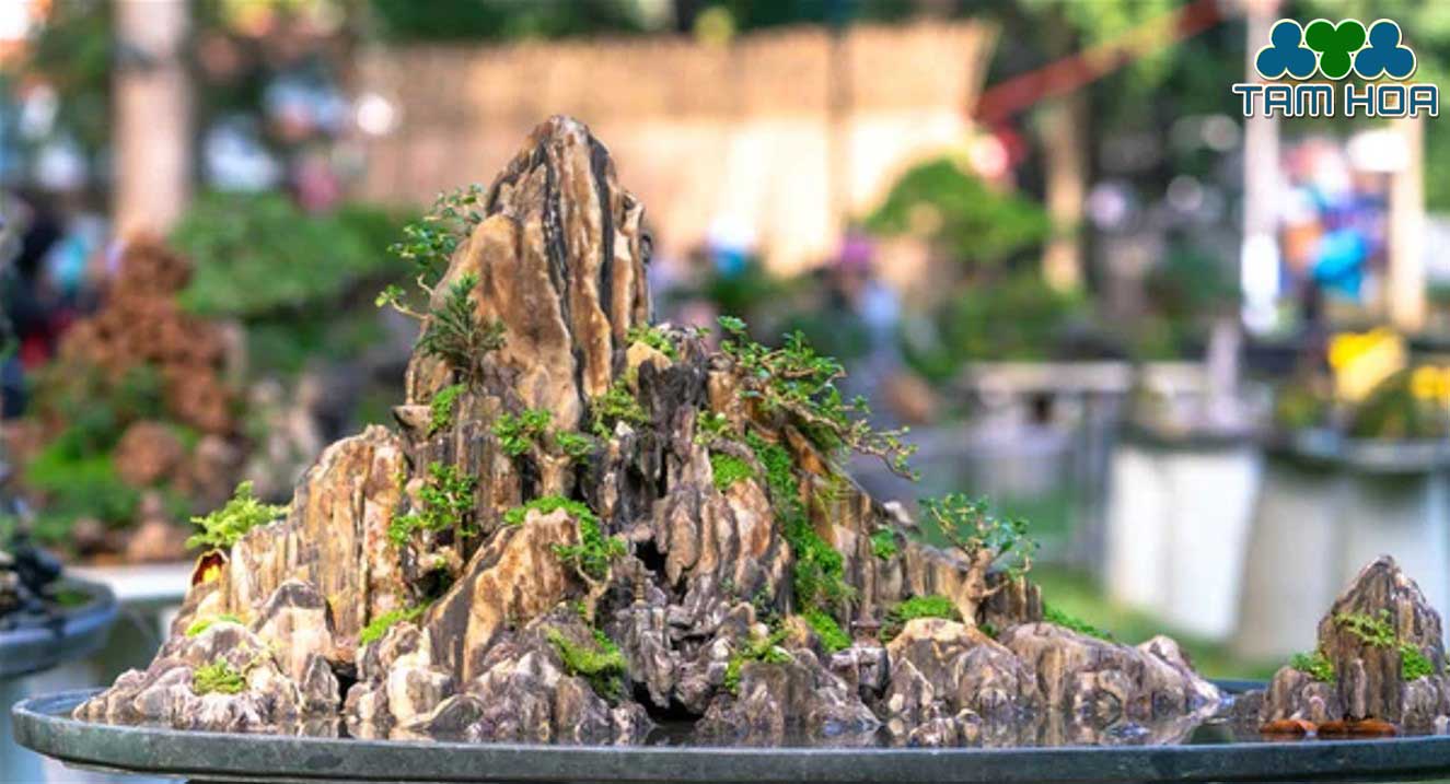 Hòn non bộ đá kem