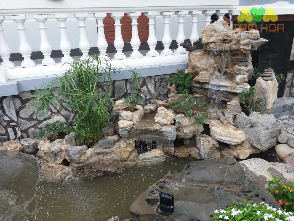 Hòn non bộ thác nước tối giản